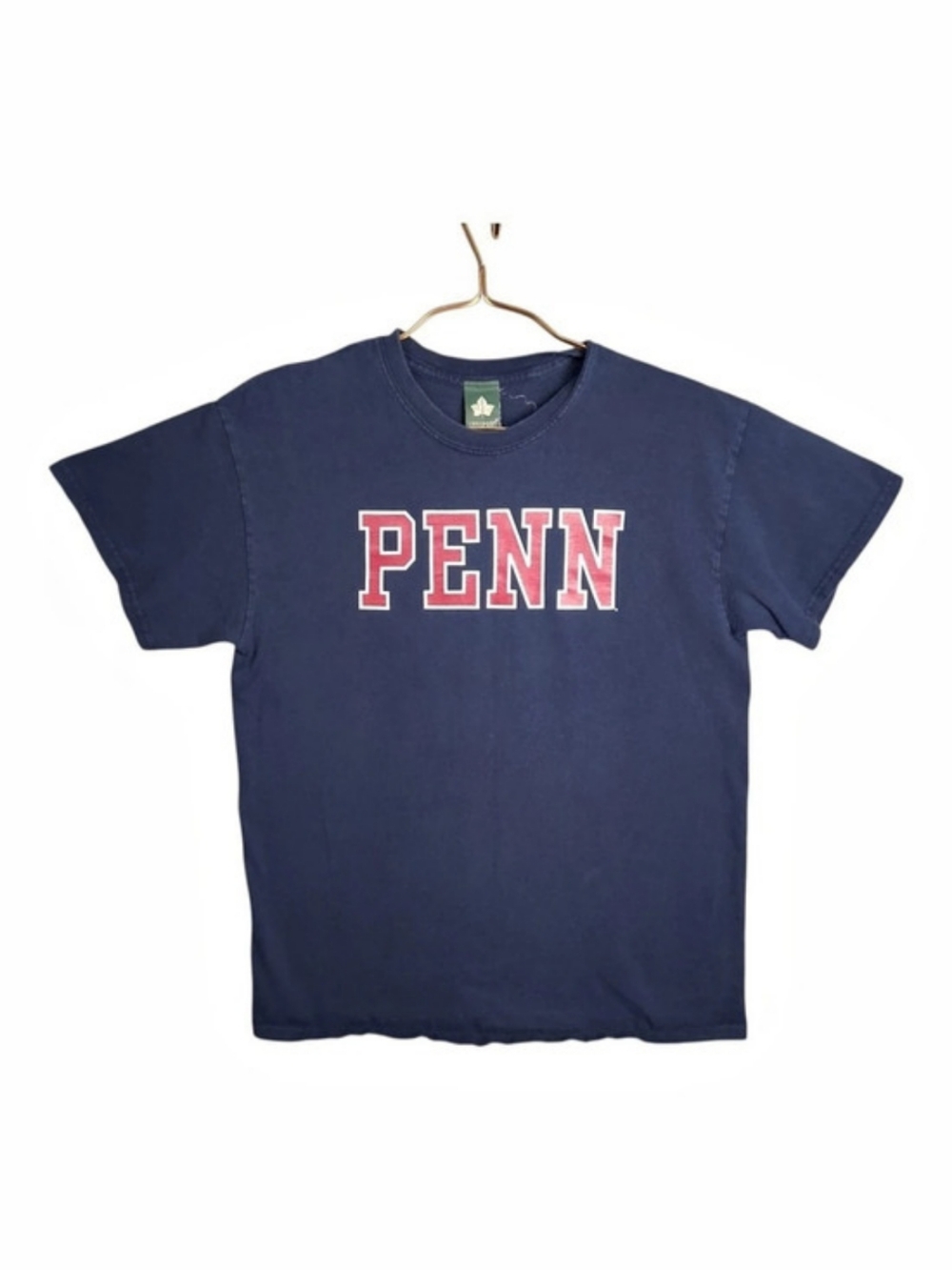 Ivysport University of Pennsylvania UPenn Quakers Graphic T-Shirt - Size Medium